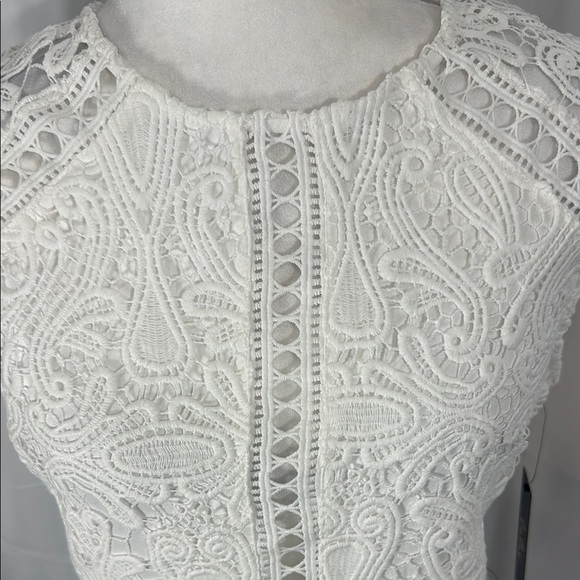 ULUS WHITE LACE HALTER SHEATH MIDI DRESS L NWT - Picture 4 of 12